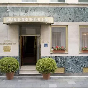 https://hotel-brandenburger-hof.topcolognehotels.com