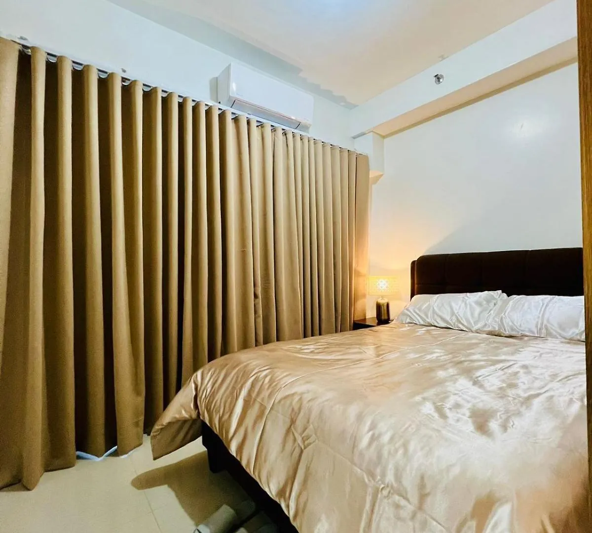 Shore 2 Residences Tower 2 Pasay 0*,  Filipiny
